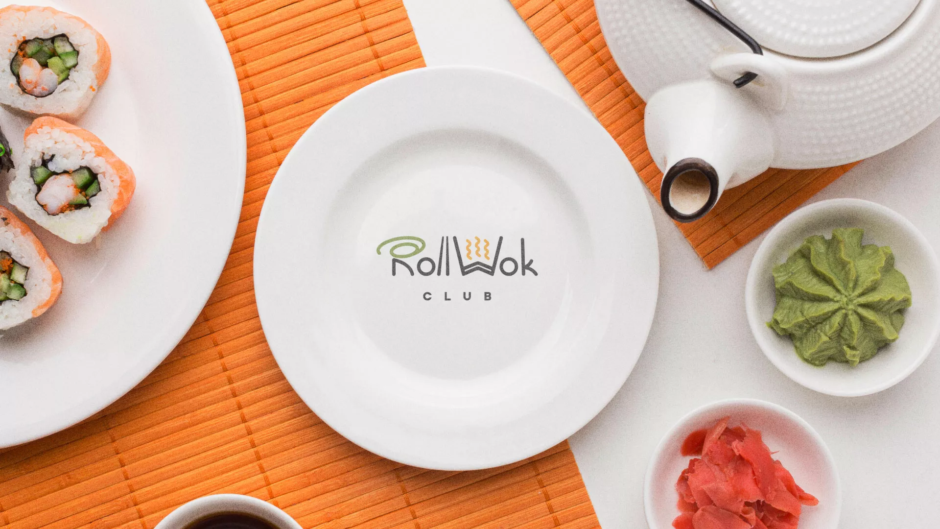 Разработка логотипа и фирменного стиля в Энгельсе для суши-бара «Roll Wok Club» Разработка логотипа и фирменного стиля в Энгельсе для суши-бара «Roll Wok Club»
